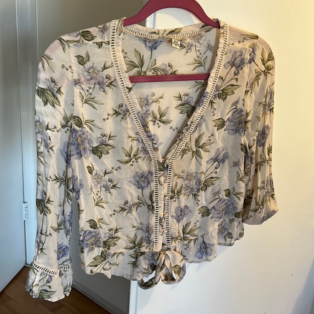 American Eagle outfitters blouse